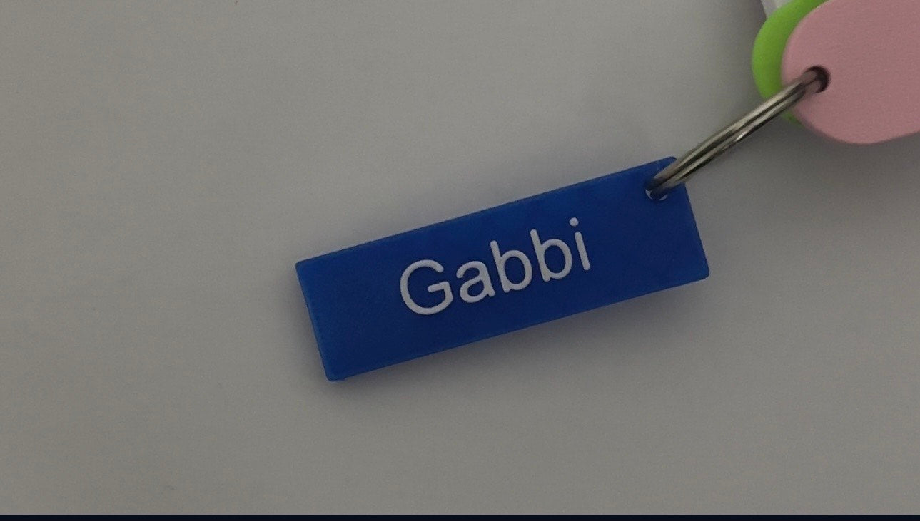 Modell 1 med Text (Två olika färger)